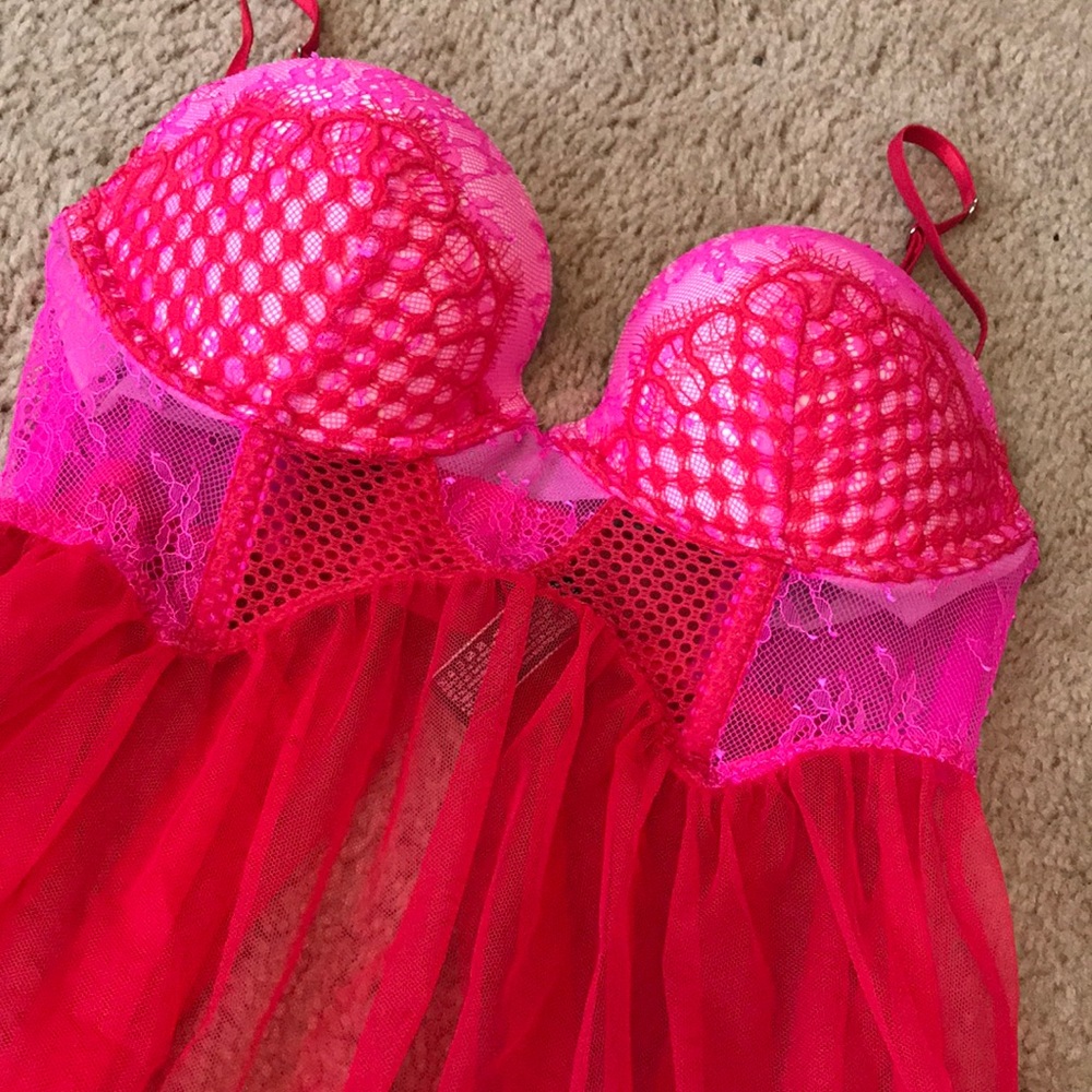 NWOT VS lingerie